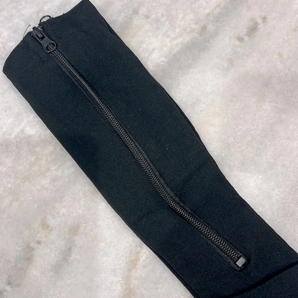 Black Spandex and Nylon 15-20mmHg Zippered Toeless S/M Compression Socks…
